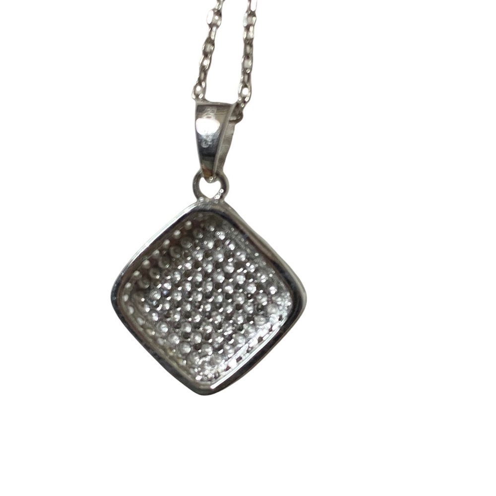 Crystals & Rhodium dipped necklace 18 IN - Picture 3 of 7